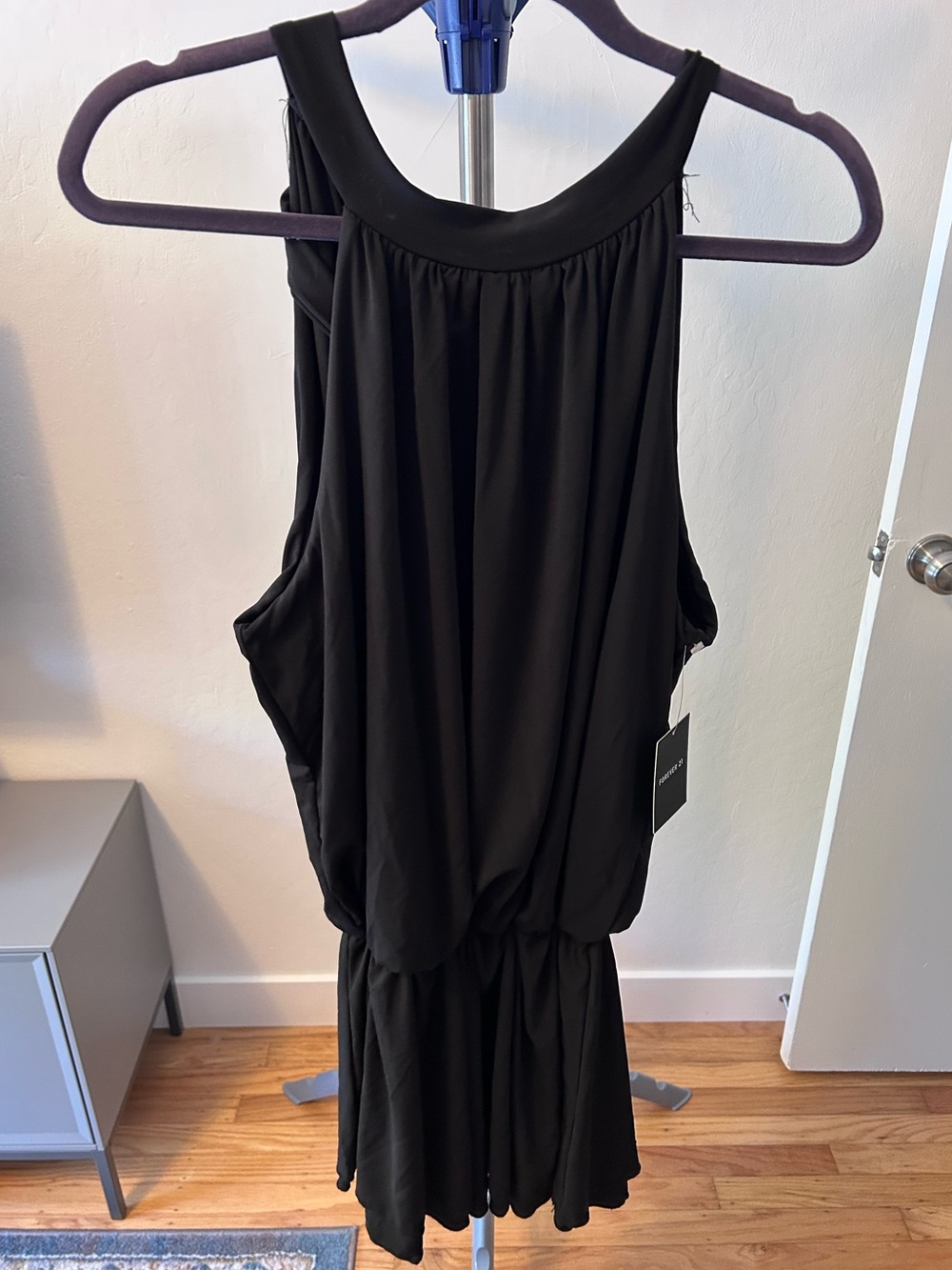 Forever 21 Black Sleeveless Waist Dress